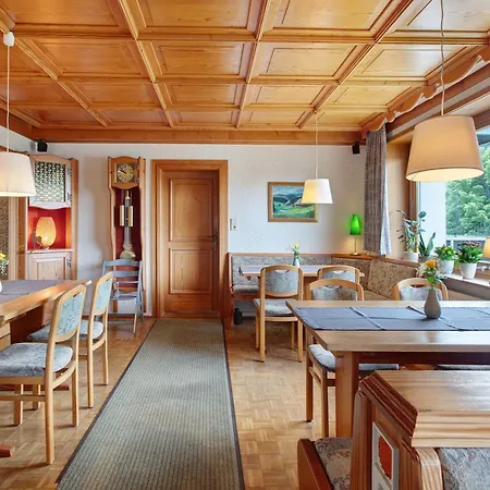 Birgit Pensión Todtnauberg